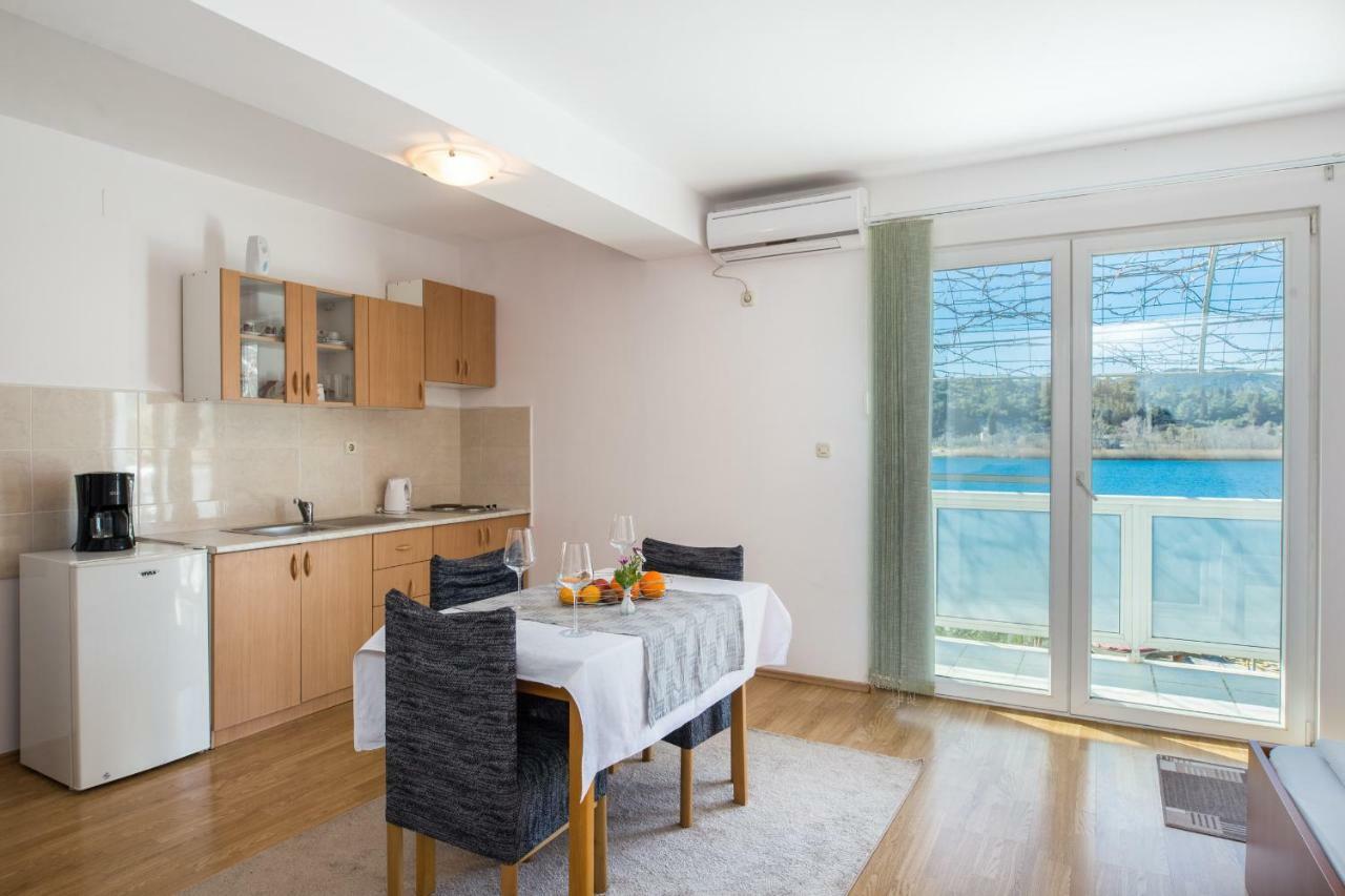 Apartments Barbir Ploce  Exterior foto